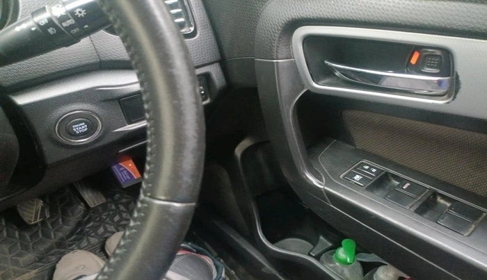 2021 Toyota URBAN CRUISER PREMIUM GRADE MT, Petrol, Manual, 1,33,137 km, interior