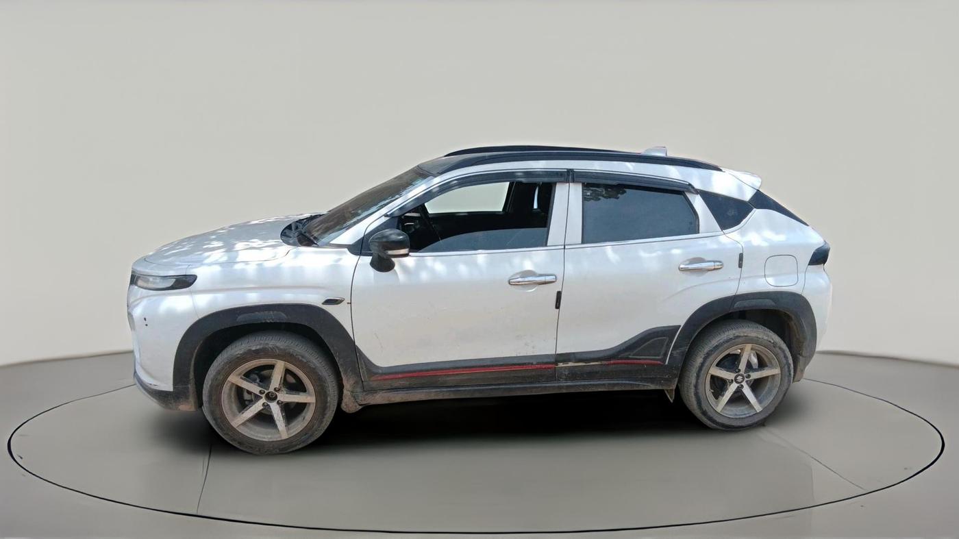 2024 Maruti FRONX SIGMA 1.2 MT, Petrol, Manual, 31,892 km, exterior