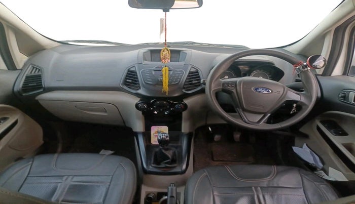 2017 Ford Ecosport TREND 1.5L DIESEL, Diesel, Manual, 1,51,091 km, interior