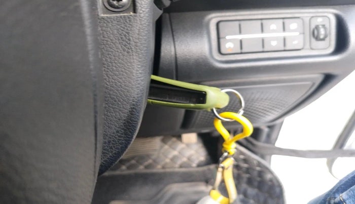 2023 Mahindra Thar LX P 2WD AT HT, Petrol, Automatic, 16,471 km, interior