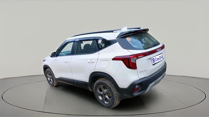 2024 KIA SELTOS  HTK PLUS 1.5 PETROL MT, Petrol, Manual, 19,813 km, exterior