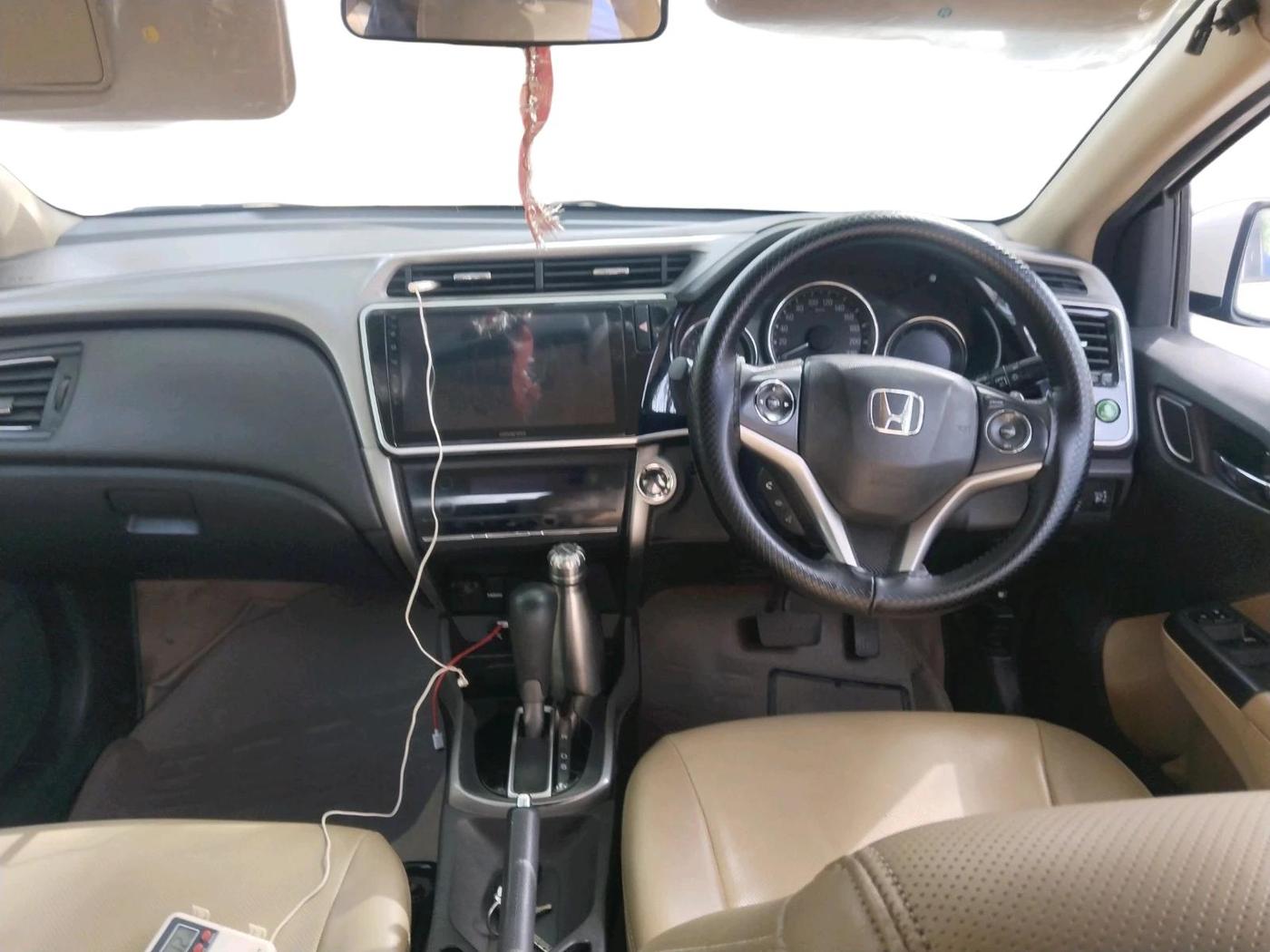 2017 Honda City 1.5L I-VTE V CVT, Petrol, Automatic, 90,529 km, interior