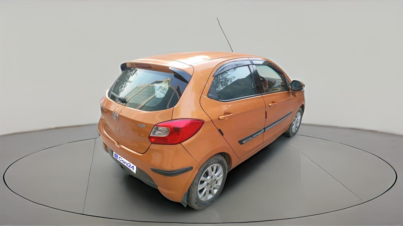 2018 Tata Tiago XZA PETROL, Petrol, Automatic, 70,901 km, exterior