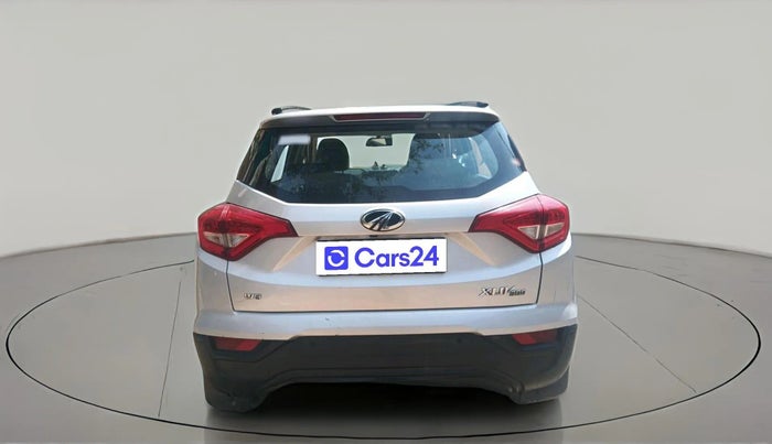 2019 Mahindra XUV300 W6 1.5 DIESEL, Diesel, Manual, 1,03,717 km, exterior