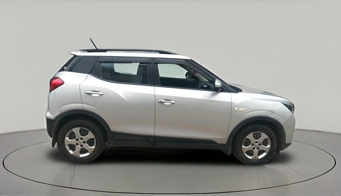 2019 Mahindra XUV300 W6 1.5 DIESEL, Diesel, Manual, 1,03,717 km, exterior