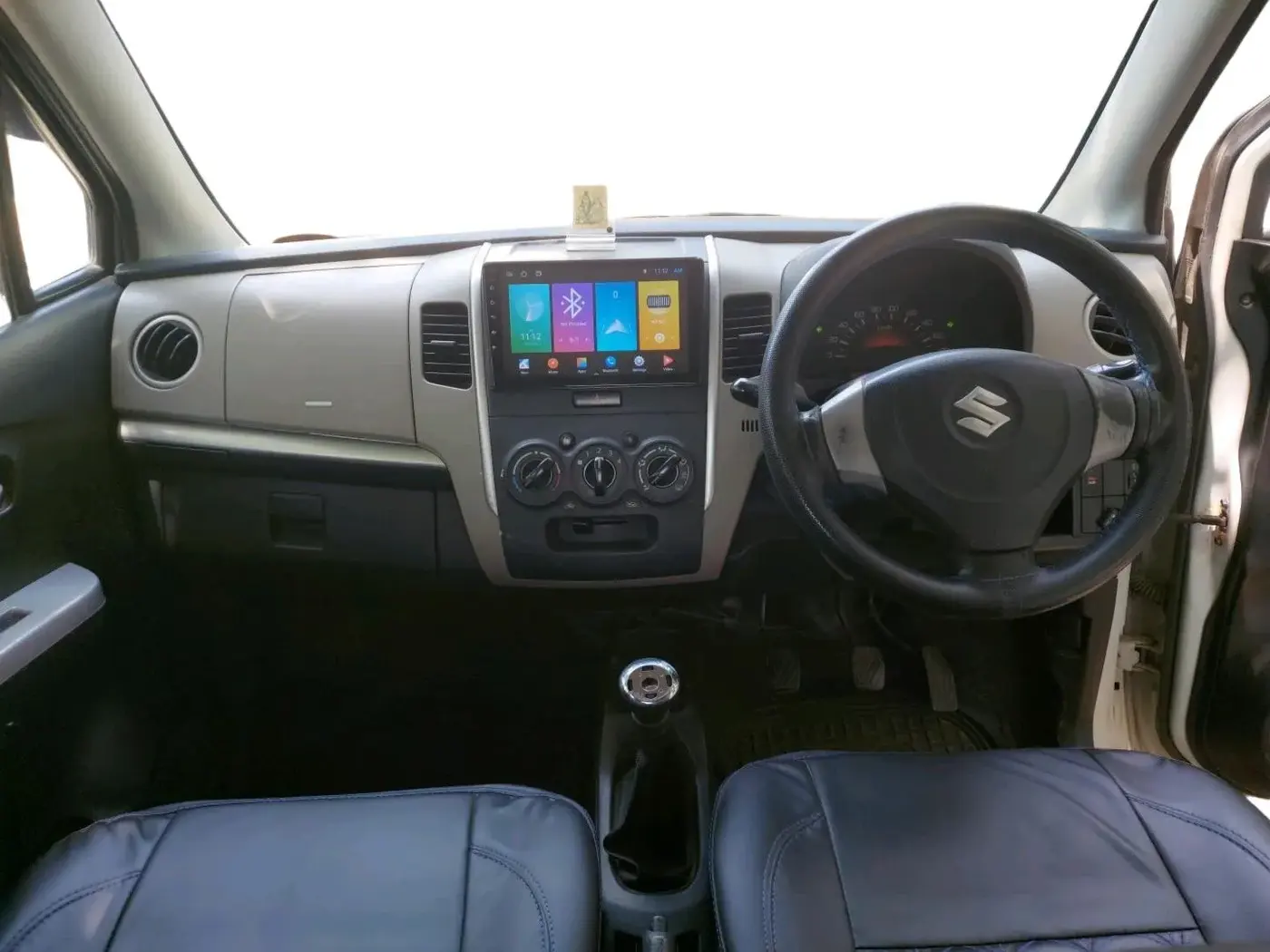 2015 Maruti Wagon R 1.0 LXI, CNG, Manual, 96,442 km, interior