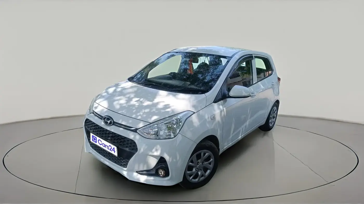 2017 Hyundai Grand i10 SPORTZ 1.2 KAPPA VTVT, Petrol, Manual, 1,20,735 km, exterior
