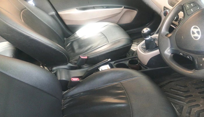 2016 Hyundai Xcent S 1.2, Petrol, Manual, 87,819 km, interior