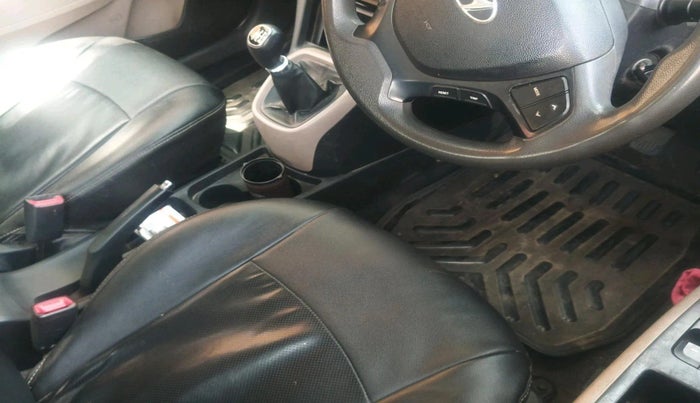 2016 Hyundai Xcent S 1.2, Petrol, Manual, 87,819 km, interior