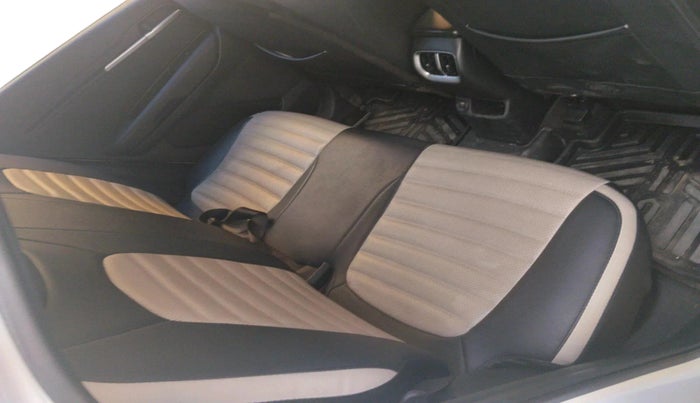 2022 KIA SONET HTK PLUS 1.2, Petrol, Manual, 29,044 km, interior