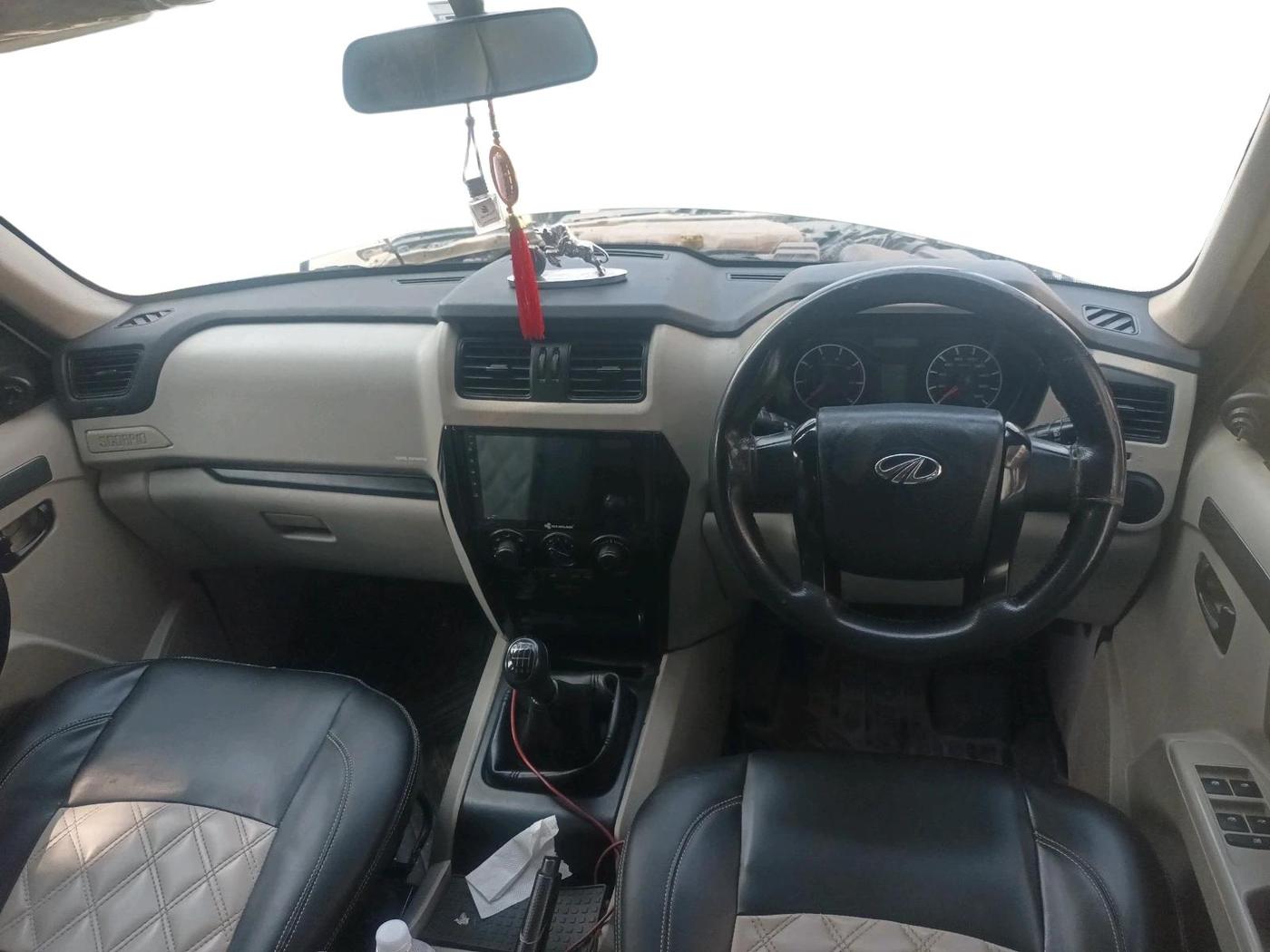 2020 Mahindra Scorpio S5, Diesel, Manual, 1,00,932 km, interior