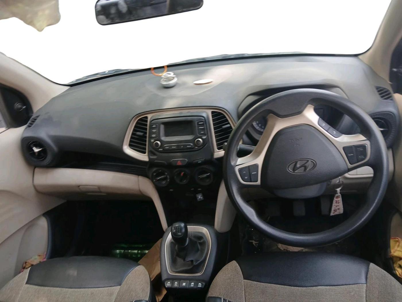 2021 Hyundai NEW SANTRO MAGNA, CNG, Manual, 48,067 km, interior