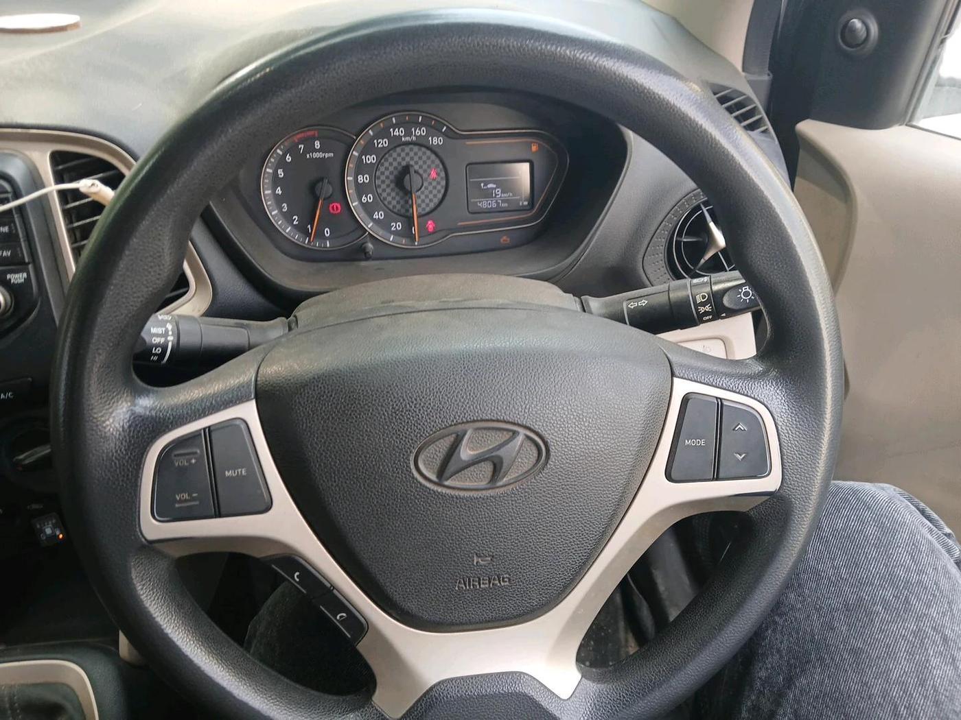 2021 Hyundai NEW SANTRO MAGNA, CNG, Manual, 48,067 km, interior