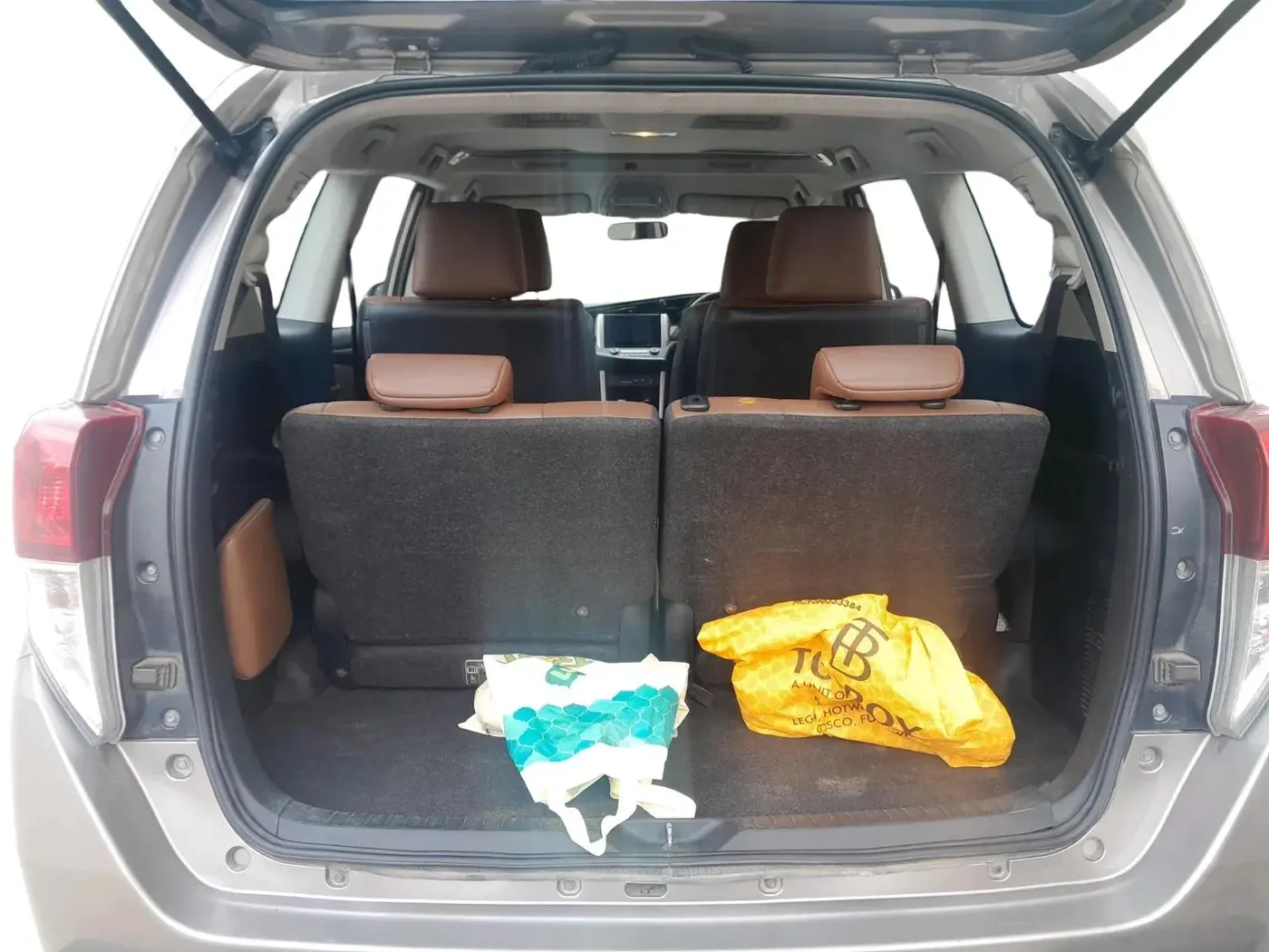 2016 Toyota Innova Crysta 2.8 ZX AT 7 STR, Diesel, Automatic, 98,400 km, exterior