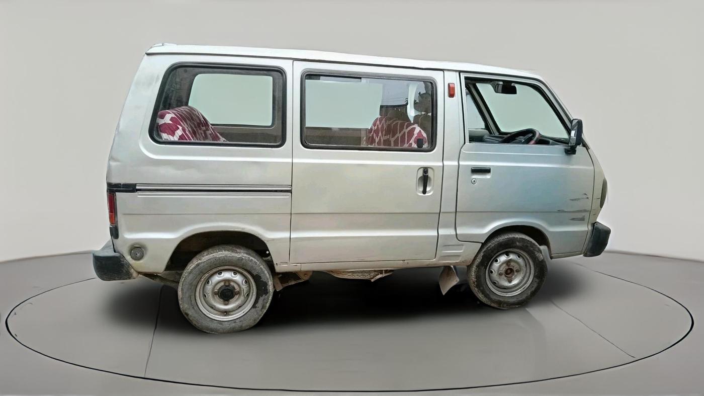 2011 Maruti Omni 5 STR, Petrol, Manual, 1,05,290 km, exterior