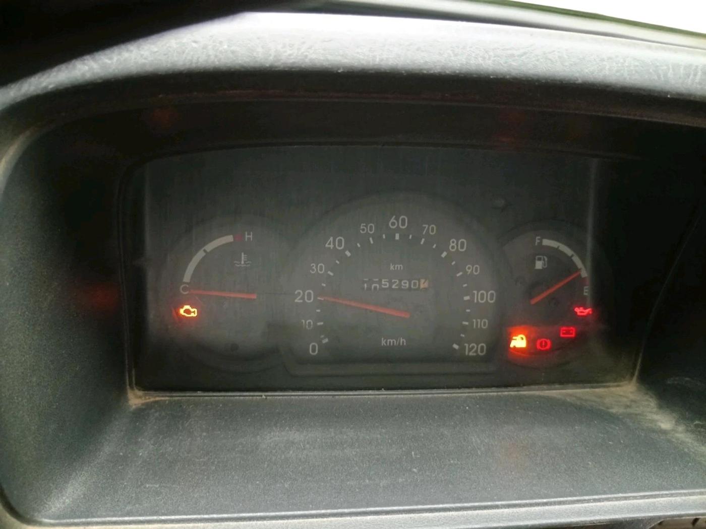 2011 Maruti Omni 5 STR, Petrol, Manual, 1,05,290 km, interior