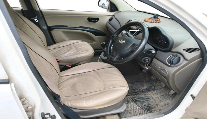 2014 Hyundai i10 ERA 1.1, Petrol, Manual, 48,209 km, interior