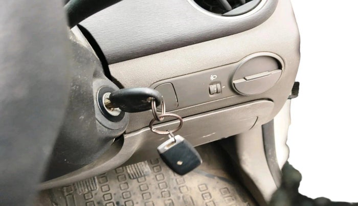 2014 Hyundai i10 ERA 1.1, Petrol, Manual, 48,209 km, interior