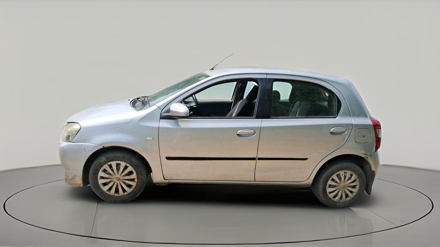 2013 Toyota Etios Liva G, Petrol, Manual, 52,801 km, exterior