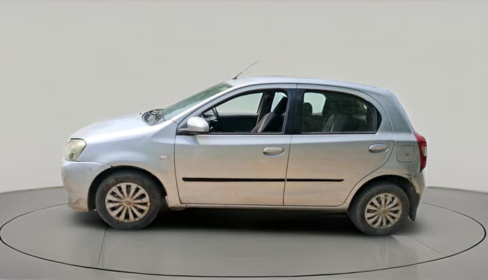 2013 Toyota Etios Liva G, Petrol, Manual, 52,801 km, exterior