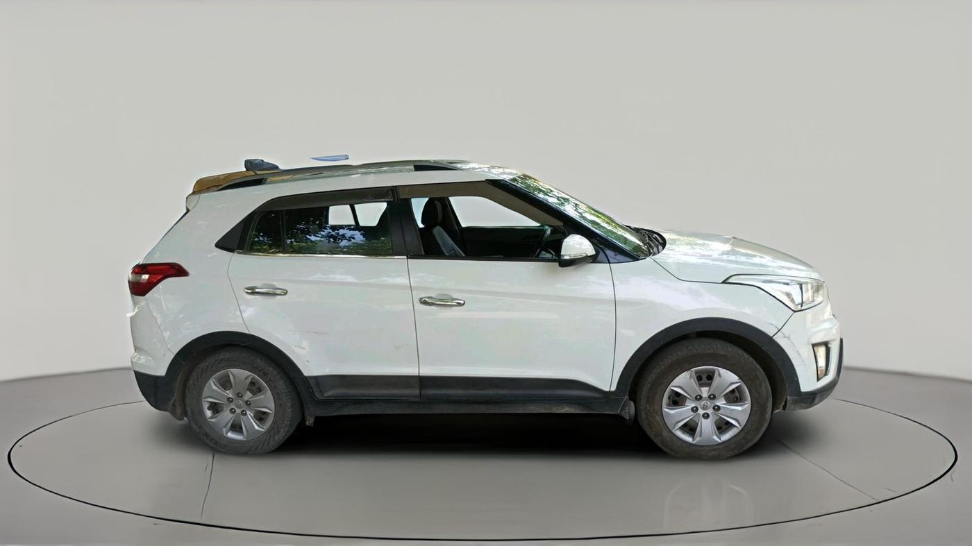 2017 Hyundai Creta E PLUS 1.6 PETROL, CNG, Manual, 1,38,235 km, exterior