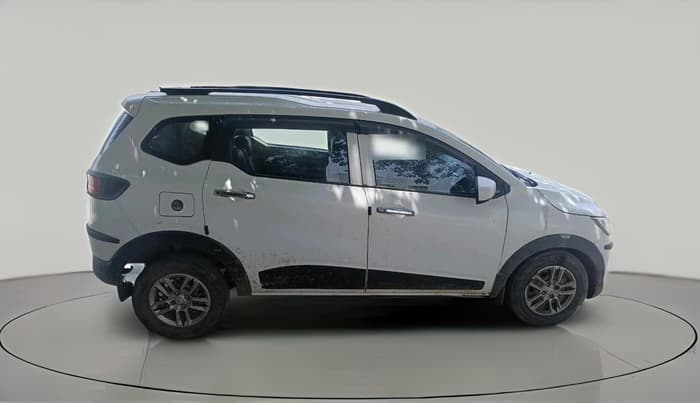2020 Renault TRIBER RXL MT, Petrol, Manual, 77,021 km, exterior