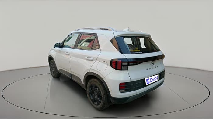 2024 Hyundai VENUE S(O) 1.2, Petrol, Manual, 11,100 km, exterior