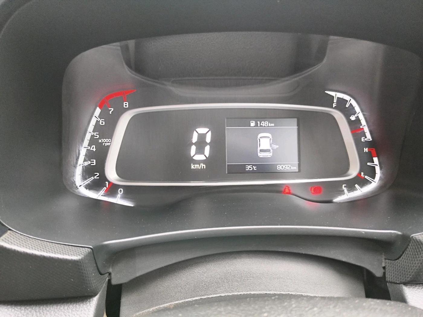 2023 KIA SONET HTE 1.2, Petrol, Manual, 8,092 km, interior