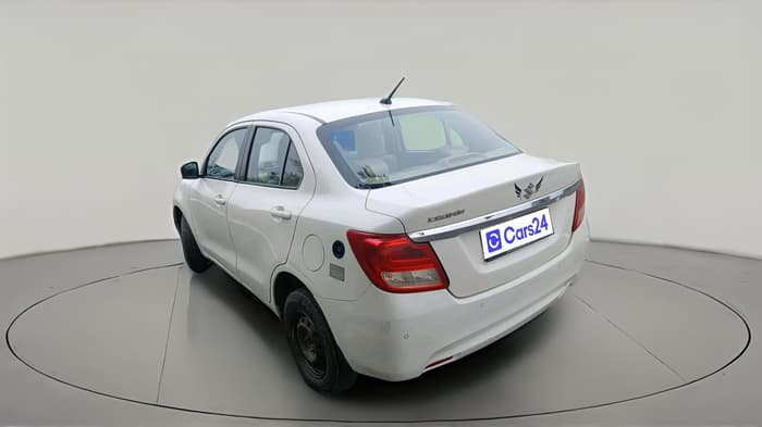 2022 Maruti Dzire VXI CNG, CNG, Manual, 1,01,649 km, exterior