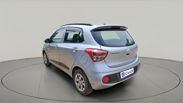 2018 Hyundai Grand i10 SPORTZ 1.2 KAPPA VTVT, CNG, Manual, 1,02,433 km, exterior