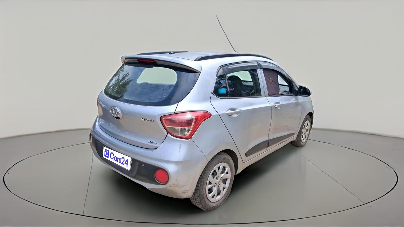 2018 Hyundai Grand i10 SPORTZ 1.2 KAPPA VTVT, CNG, Manual, 1,02,433 km, exterior