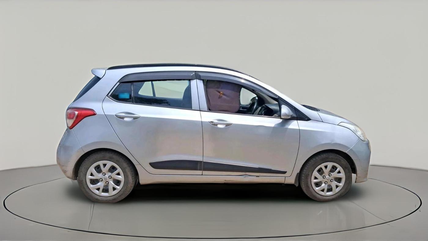 2018 Hyundai Grand i10 SPORTZ 1.2 KAPPA VTVT, CNG, Manual, 1,02,433 km, exterior