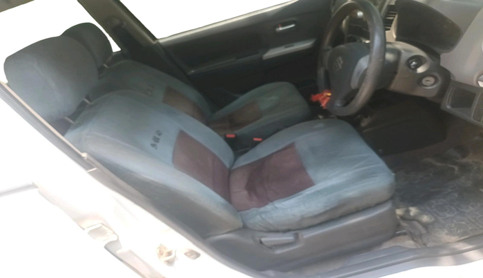 2011 Maruti Wagon R 1.0 LXI CNG, CNG, Manual, 1,38,846 km, interior