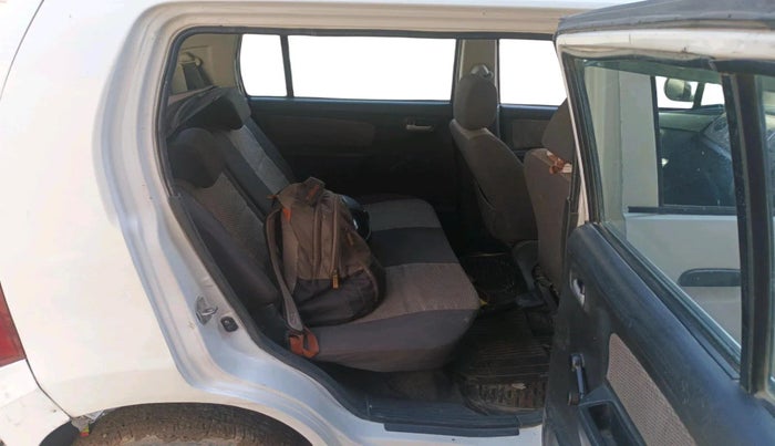 2013 Maruti Wagon R 1.0 LXI CNG, CNG, Manual, 1,22,769 km, interior