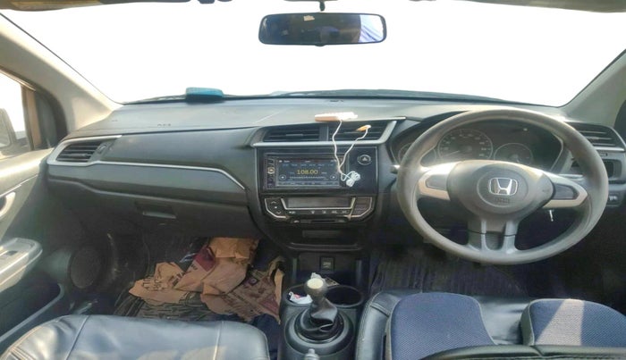 2017 Honda BR-V 1.5L I- DTEC E, Diesel, Manual, 1,47,438 km, interior