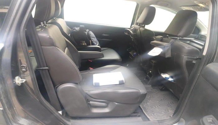 2022 Maruti XL6 ALPHA AT, Petrol, Automatic, 45,668 km, interior