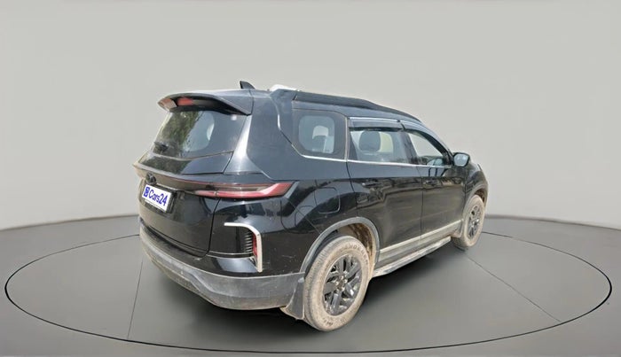 2024 Tata Safari PURE PLUS S DARK EDITION, Diesel, Manual, 22,898 km, exterior