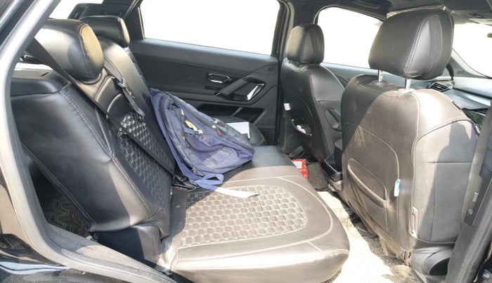 2024 Tata Safari PURE PLUS S DARK EDITION, Diesel, Manual, 22,898 km, interior