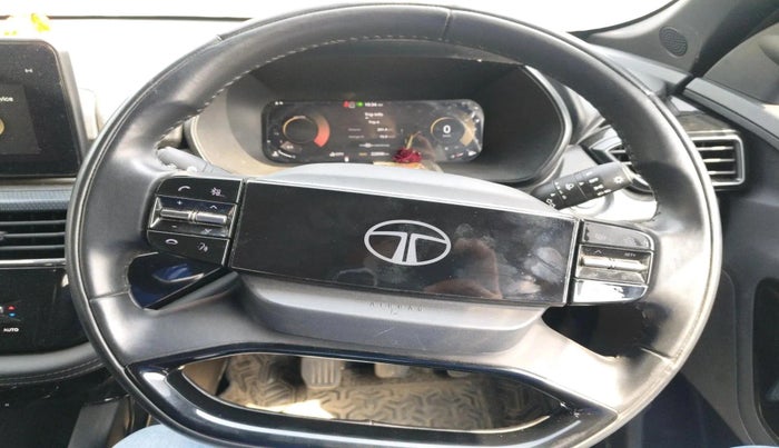 2024 Tata Safari PURE PLUS S DARK EDITION, Diesel, Manual, 22,898 km, interior