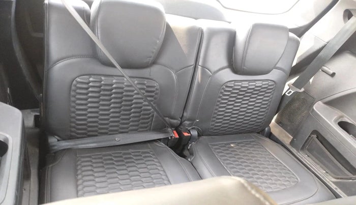 2024 Tata Safari PURE PLUS S DARK EDITION, Diesel, Manual, 22,898 km, interior