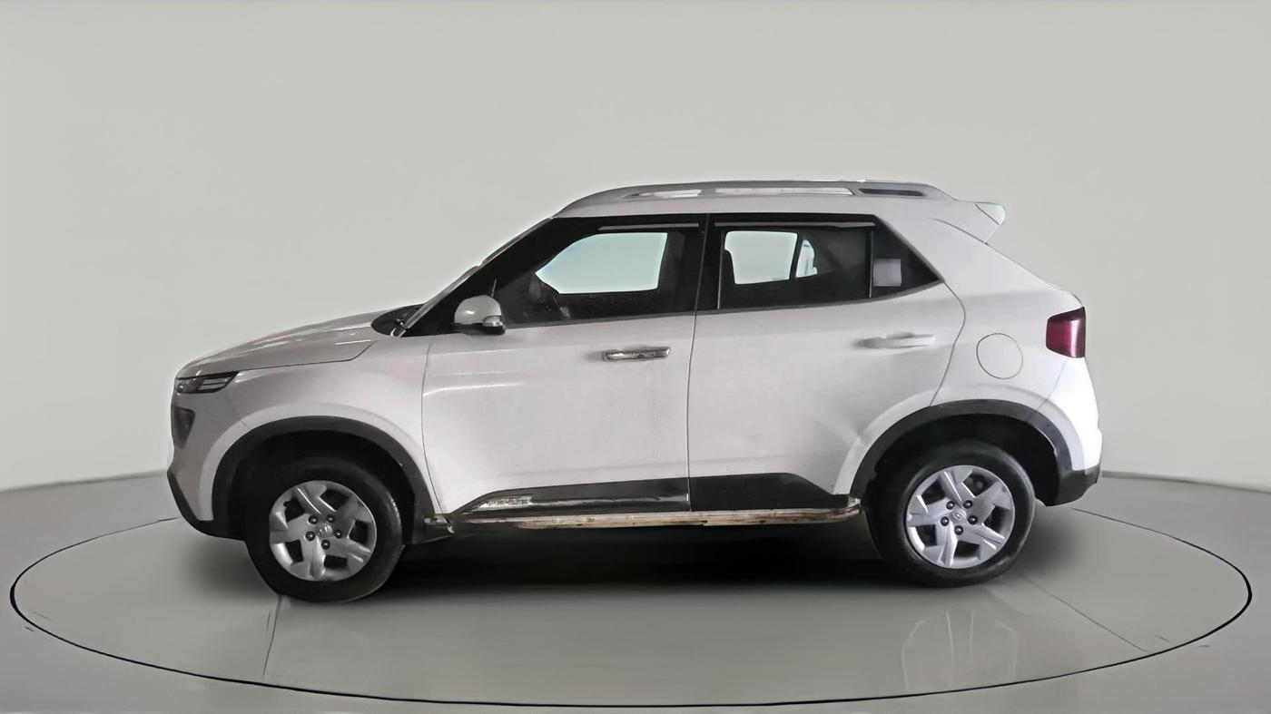 2022 Hyundai VENUE S+ 1.2, Petrol, Manual, 25,085 km, exterior