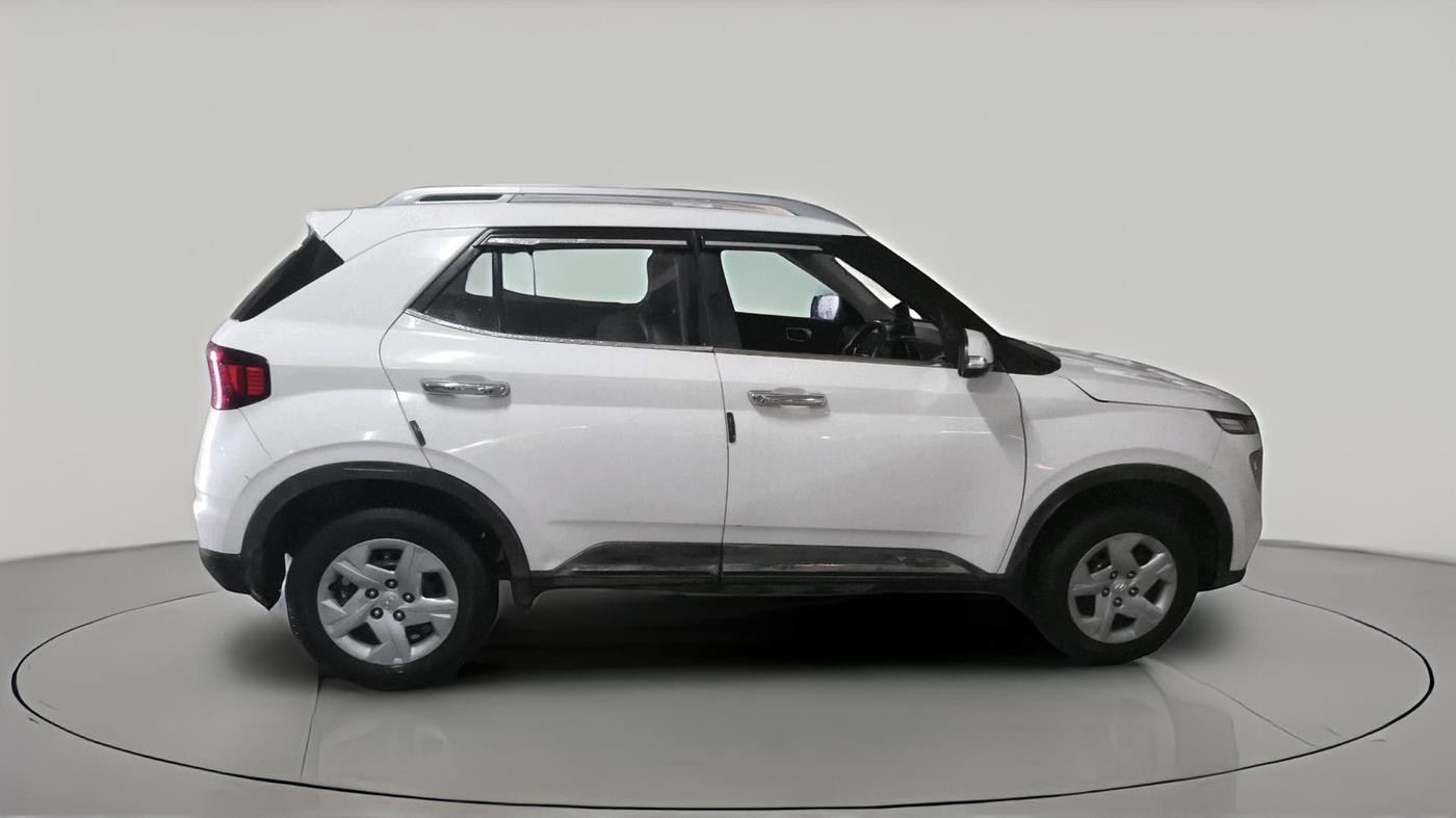 2022 Hyundai VENUE S+ 1.2, Petrol, Manual, 25,085 km, exterior