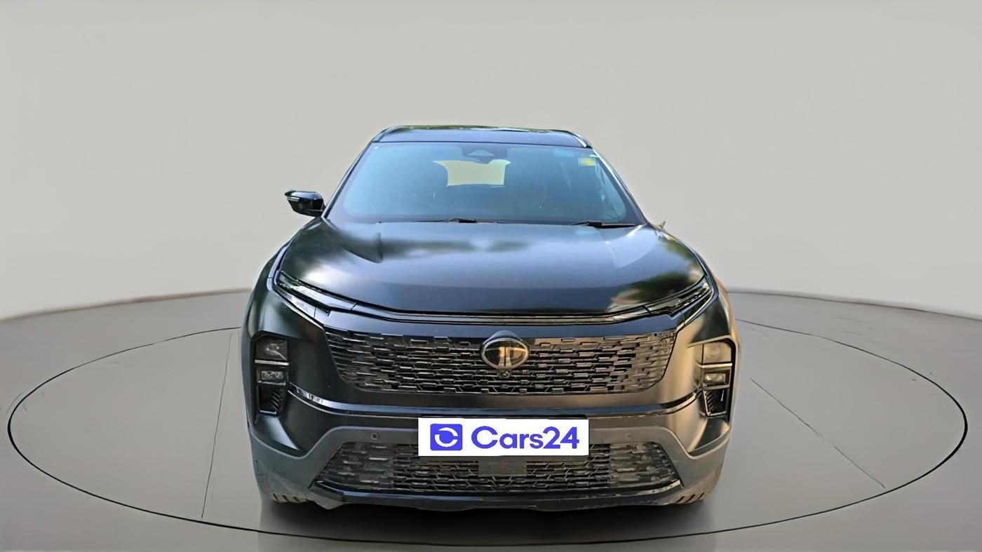 2025 Tata Safari Accomplished X Plus 7 STR Stealth Edition AT, Diesel, Automatic, 38,733 km, exterior