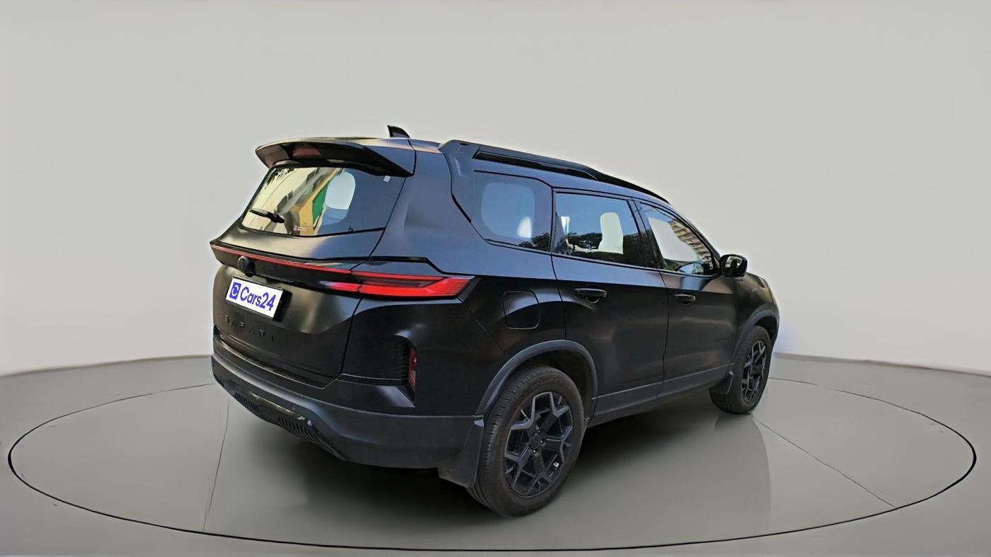 2025 Tata Safari Accomplished X Plus 7 STR Stealth Edition AT, Diesel, Automatic, 38,733 km, exterior