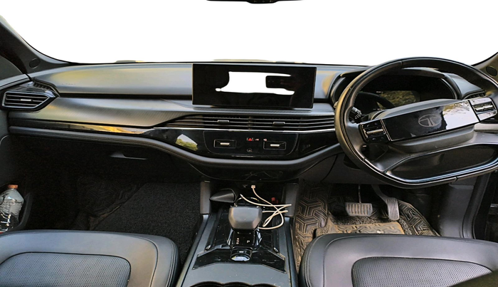 2025 Tata Safari Accomplished X Plus 7 STR Stealth Edition AT, Diesel, Automatic, 38,733 km, interior