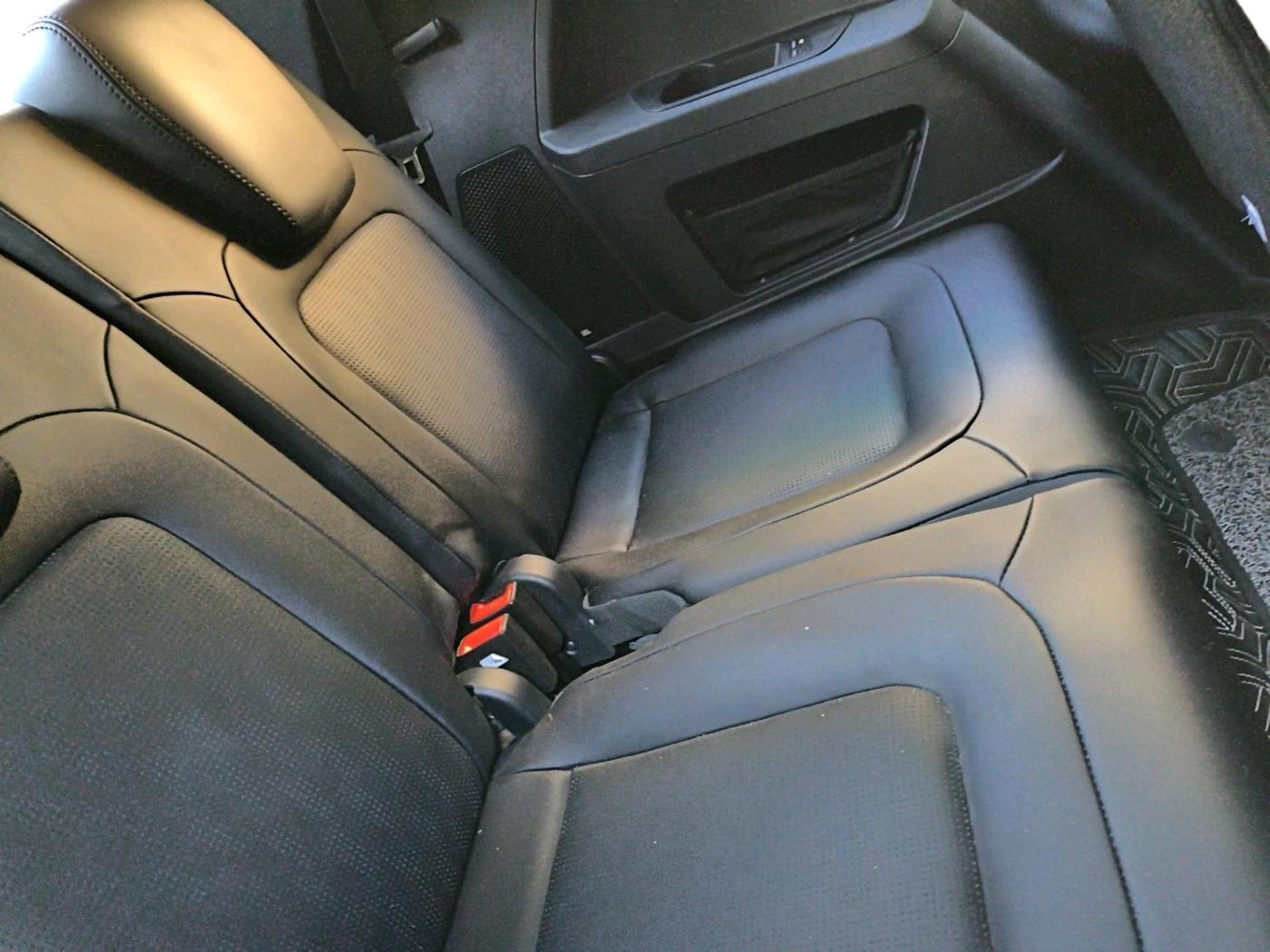 2025 Tata Safari Accomplished X Plus 7 STR Stealth Edition AT, Diesel, Automatic, 38,733 km, interior
