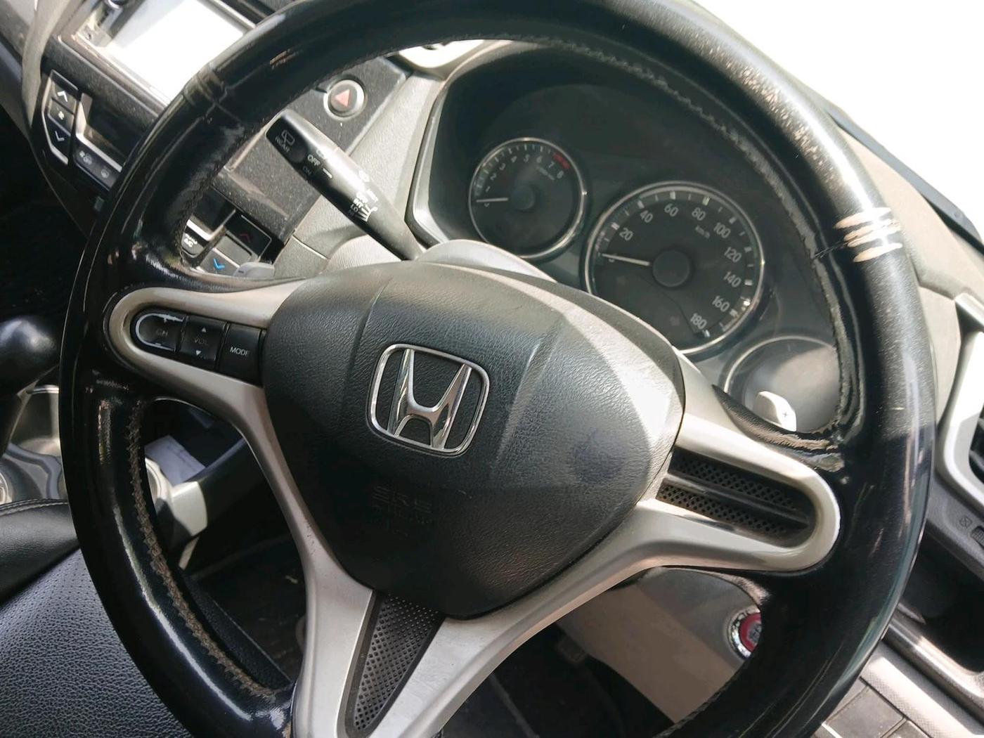 2016 Honda BR-V 1.5L I-VTEC V CVT, Petrol, Automatic, 1,84,832 km, interior