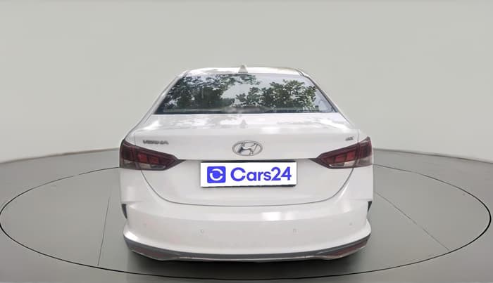 2022 Hyundai Verna SX 1.5 CRDI AT, Diesel, Automatic, 1,43,233 km, exterior