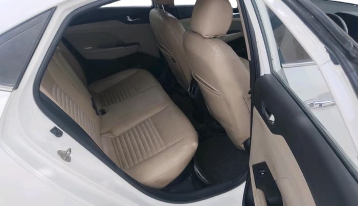 2022 Hyundai Verna SX 1.5 CRDI AT, Diesel, Automatic, 1,43,233 km, interior