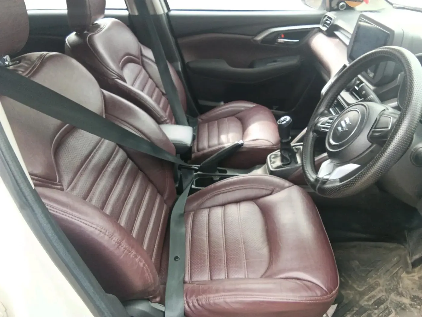 2023 Maruti Grand Vitara SIGMA SMART HYBRID, Petrol, Manual, 20,977 km, interior